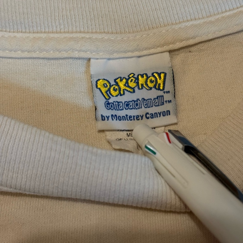 Vintage Pokemon Blastoise Holographic Graphic T Shirt 2000 Nintendo - Youth L - Picture 4 of 5